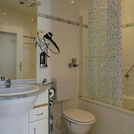 Hotel Pension Xantener Eck Berlin Extérieur photo